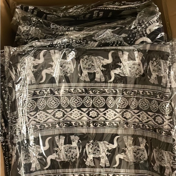 Elephant pants yoga pants - Picture 5 of 5